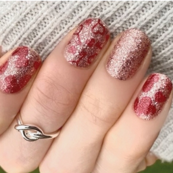 *Retired* Color Street: It’s a Key-per | Valentine’s Day Pink Heart Rose Gold - Picture 9 of 16